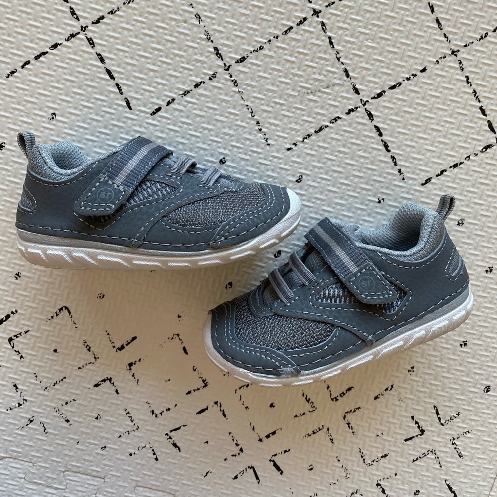 STRIDE RITE Toddler Sneaker
